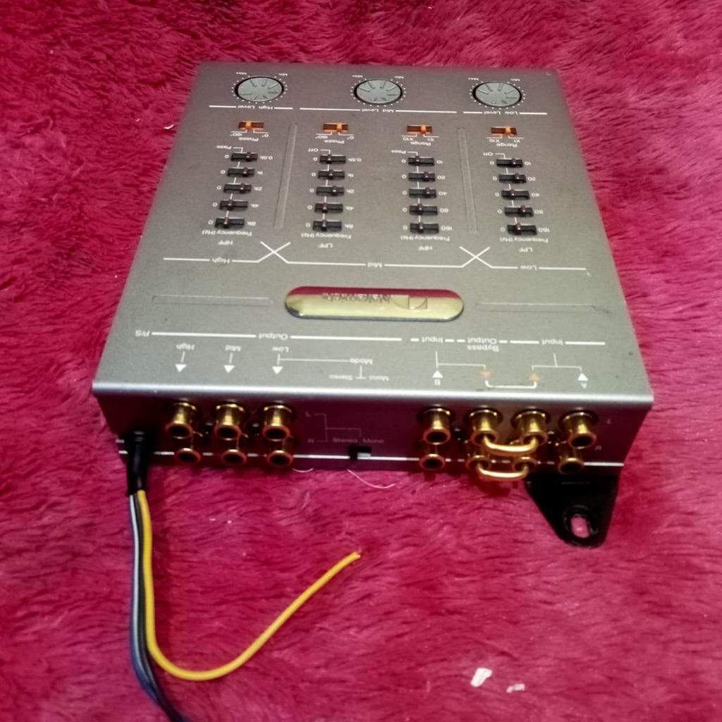 Jual Crossover Aktif Nakamichi EC-302 Mobile 3-Way Electronic