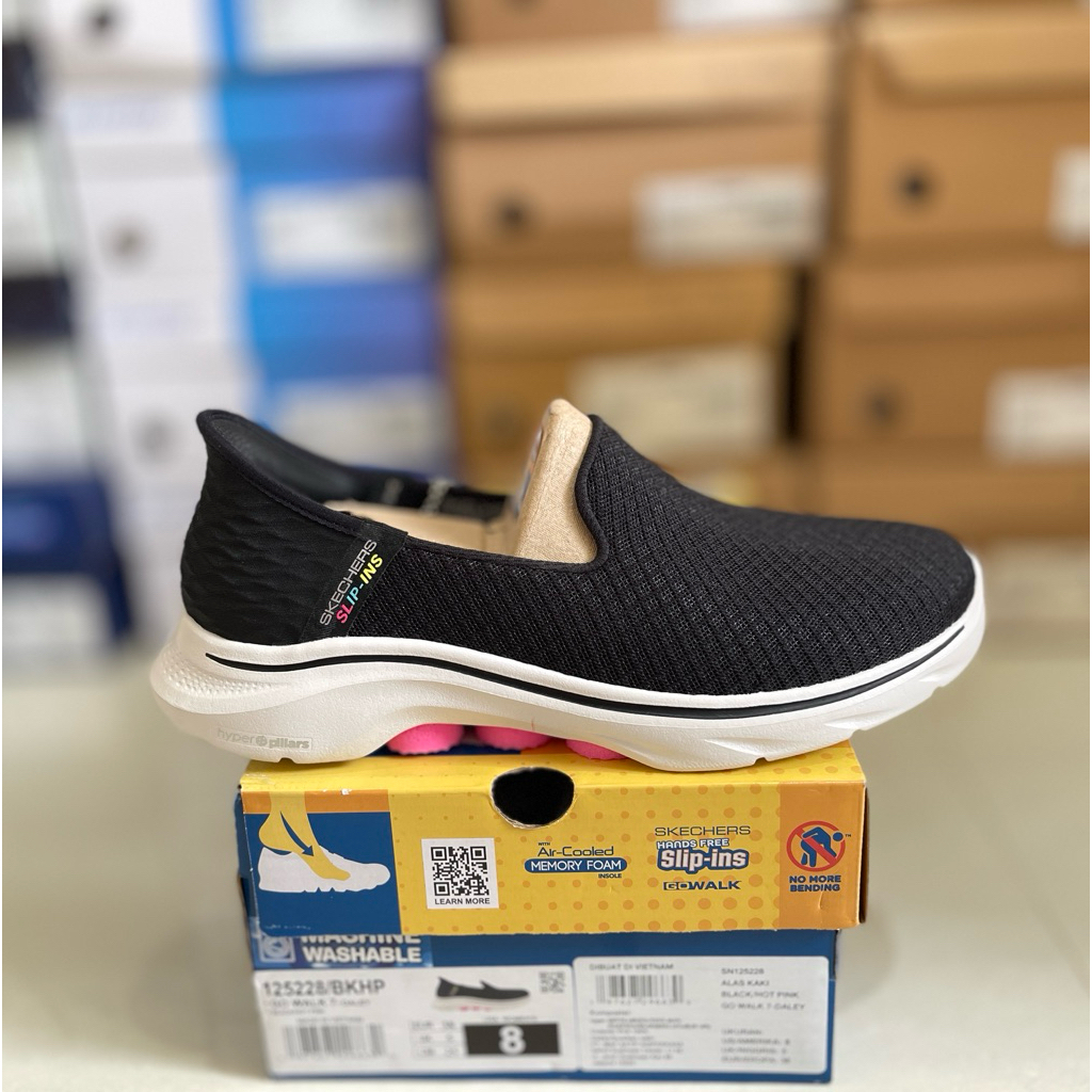 Jual SKECHERS GO WALK 7 125228/BKHP SIZE 37,5/40 | Shopee Indonesia