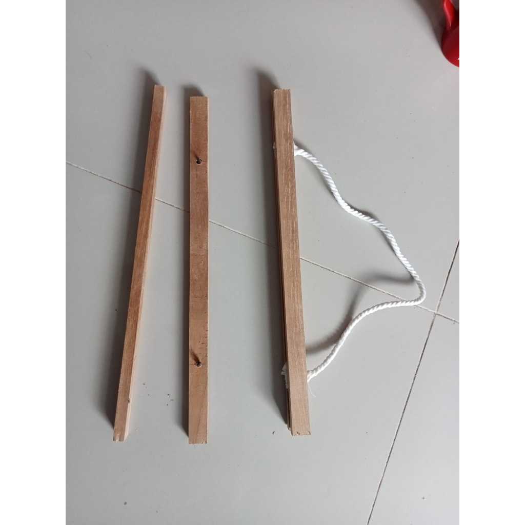 Jual Hanging Frame - Bingkai Poster Gantung Atas Bawah - Bingkai Kayu ...