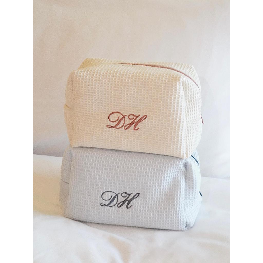 Jual Custom Pouch Nama | Personalized Monogram Pouch | Make-up, All ...