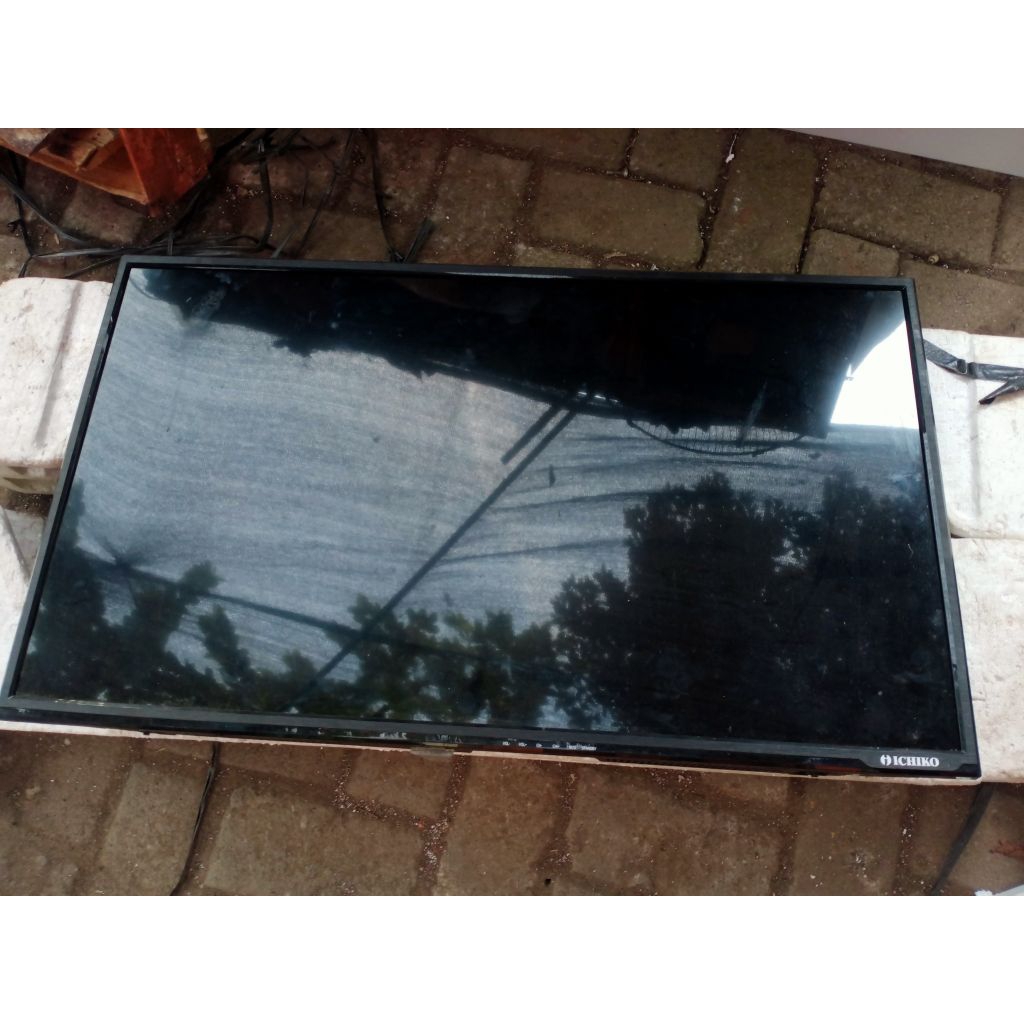 Jual Panel Layar Tv LED 32 inch, S3298 ICHIKO Original | Shopee Indonesia