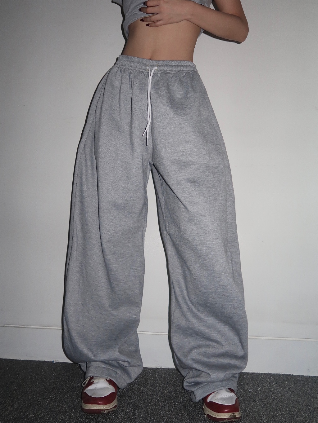 Wearsarey Noa Baggy Sweat Pants Relaxed Pants Bawahan Unisex Celana  Panjang Sporty Pants Super Baggy Fleece Nyaman Street Style Trendy