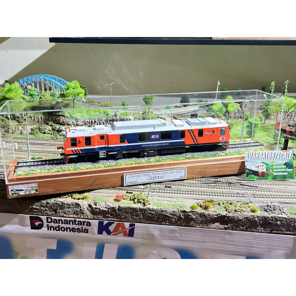 Jual Miniatur Kereta Ukur Jalan Rel Dan LAA (Arjuna) Skala 1:50 High ...