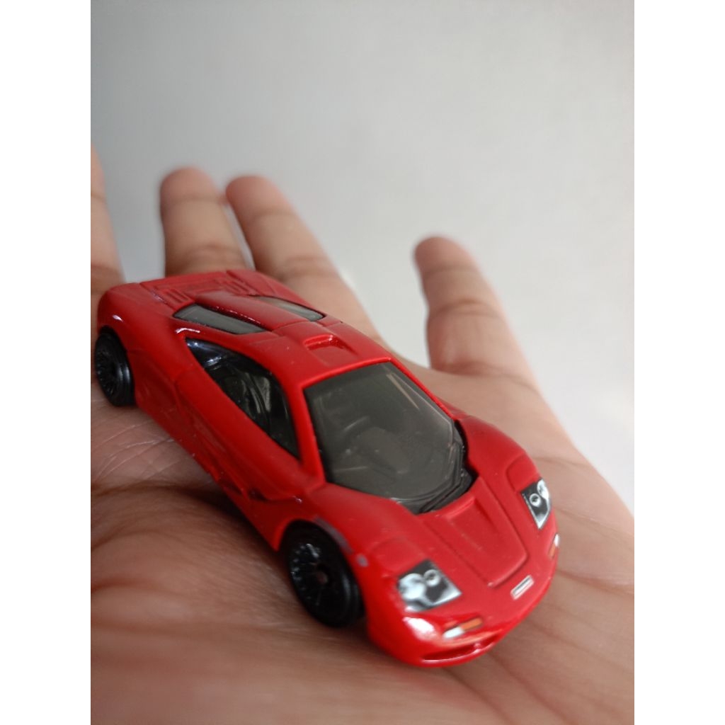 Hot Wheels McLaren F1 #243/250 - Carte EU, édition The 90's 2024, Blister Non Ouvert