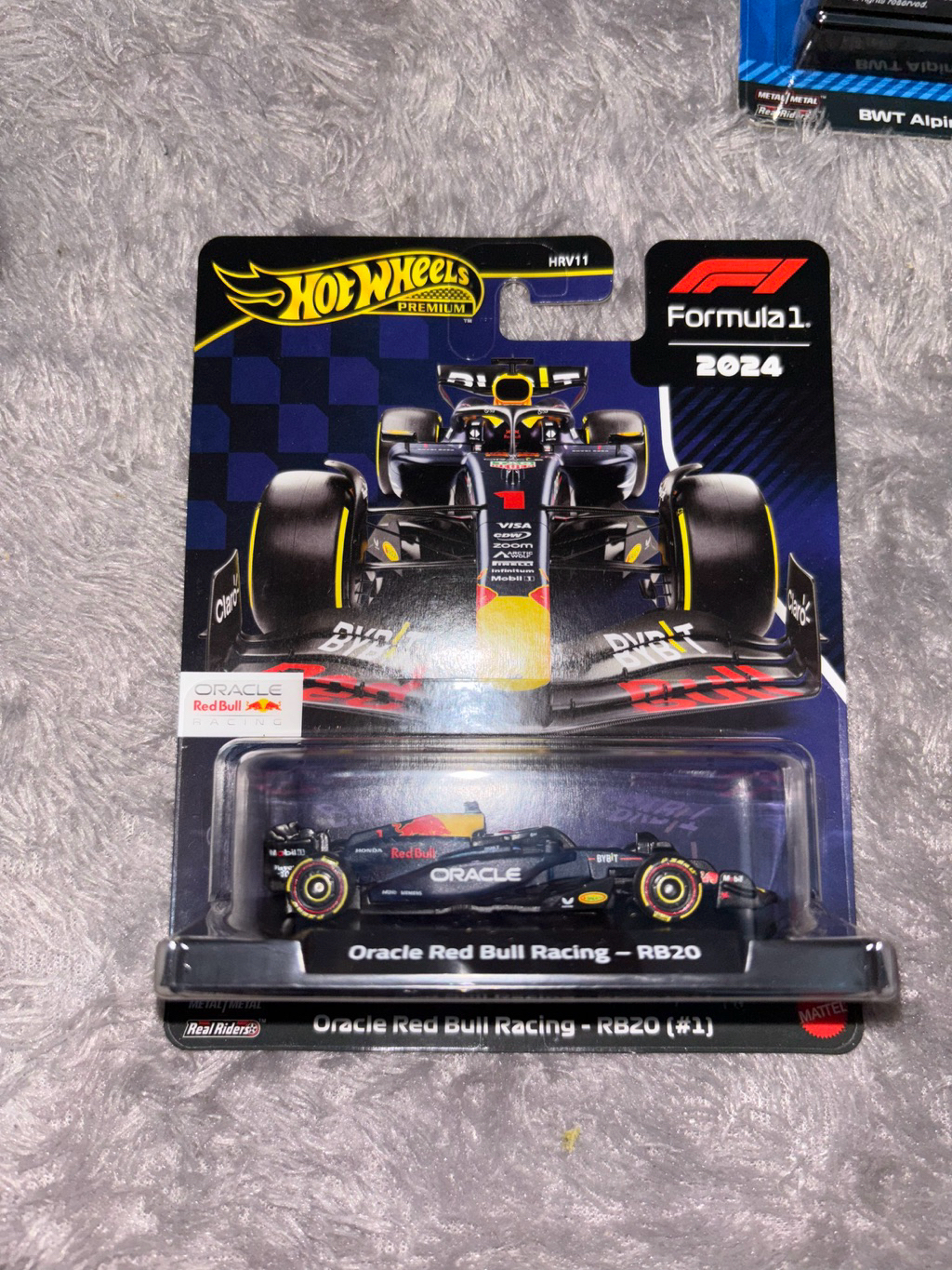 Jual Hotwheels Premium F1 2024 RedBull Max #1 #11 Kool Kombi Legends ...