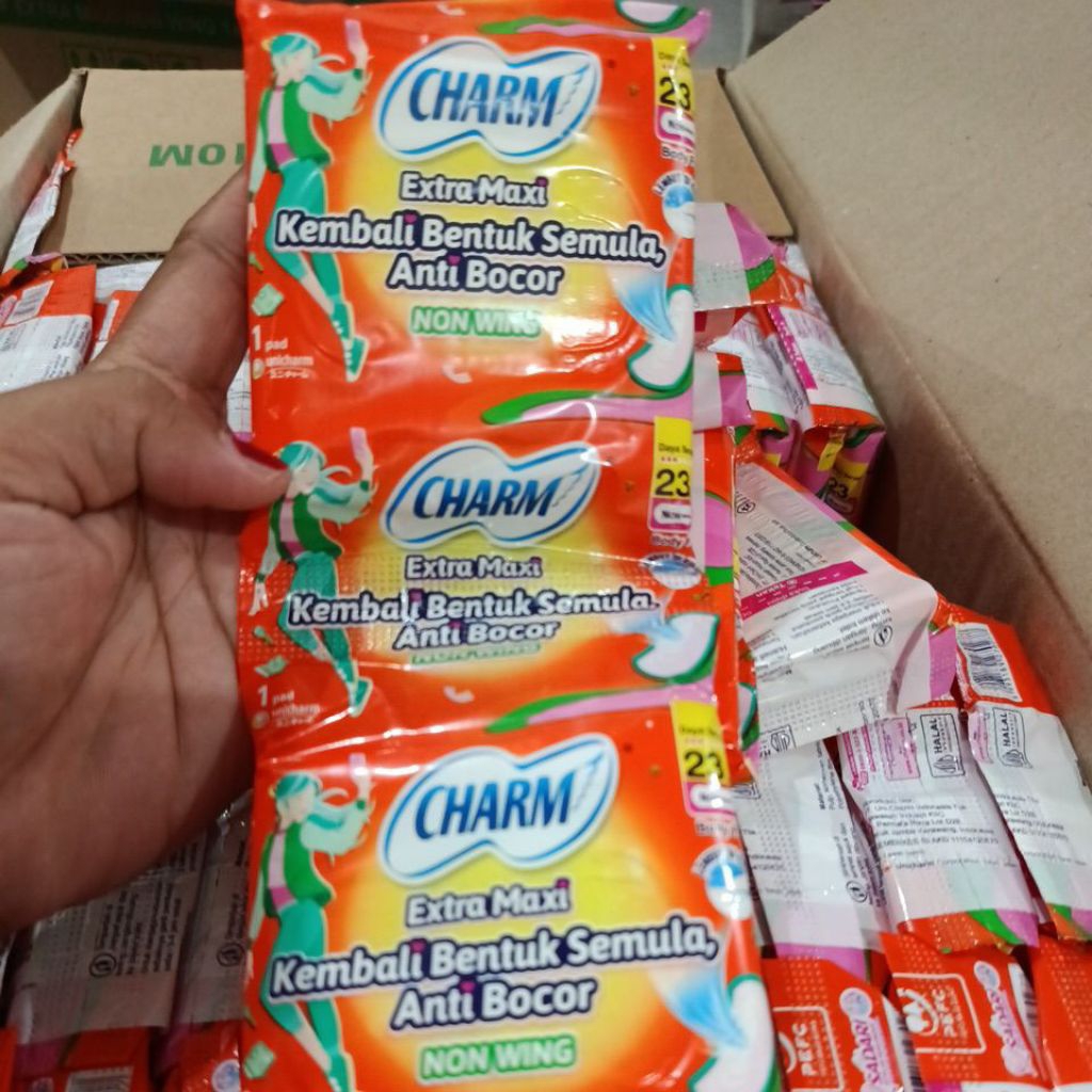 Jual Pembalut Charm 5 renceng isi 50pads pembalut tanpa sayap | Shopee ...