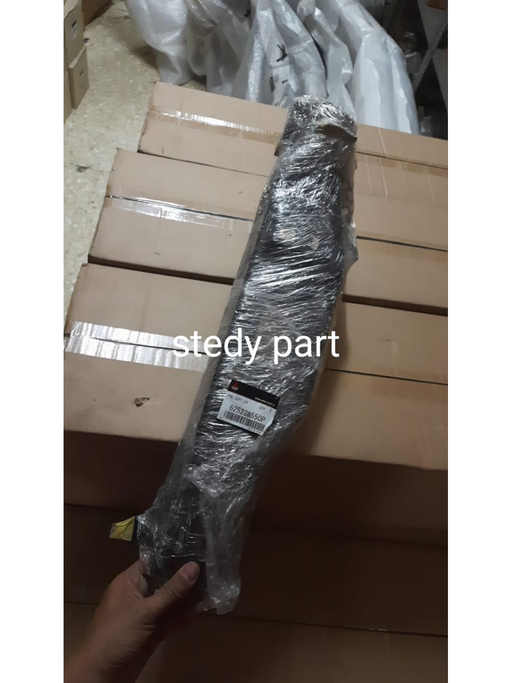 Jual Bullhead tengah kiri berdiri mitsubishi xpander xpander cross asli ...