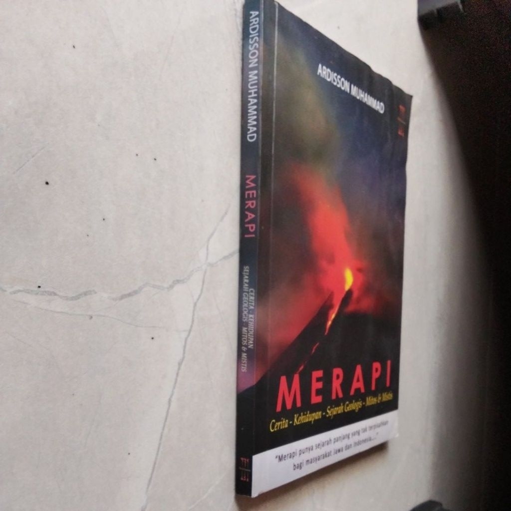 Jual Buku Merapi #Cerita-Kehidupan-Sejarah Geologis-Mitos dan Mistis ...