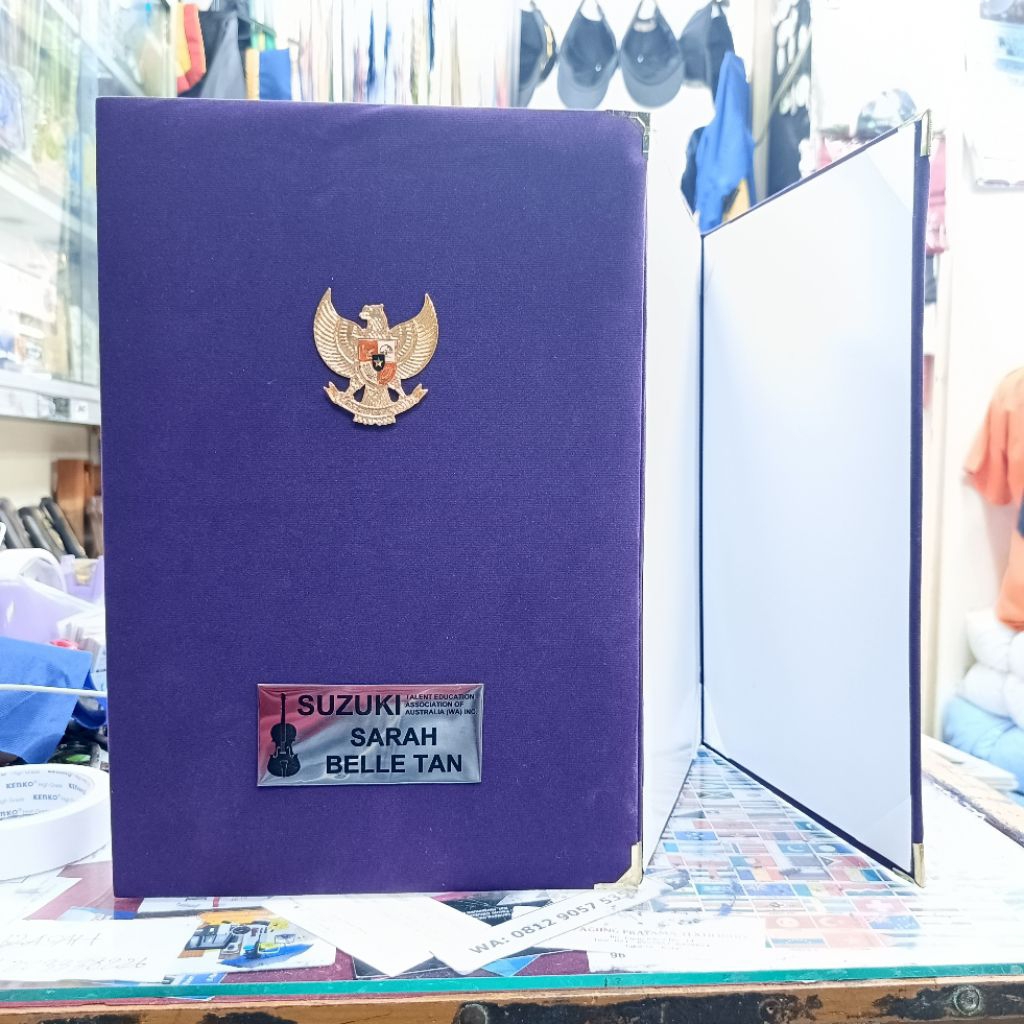 Jual Map beludru Map kantor map sekolah (custom tulisan plat kuningan ...