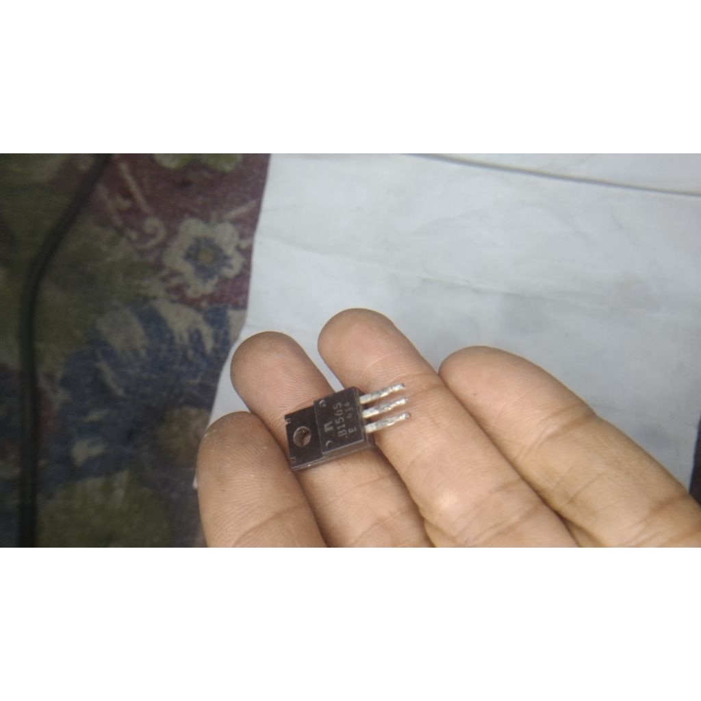 Jual transistor original b1565 cabutan | Shopee Indonesia