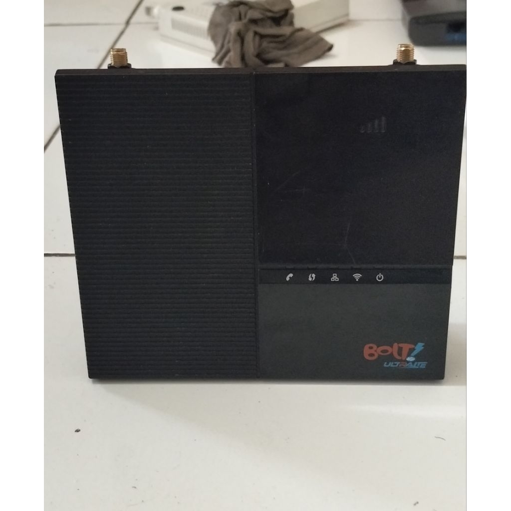 Jual modem BOLT 4G ULTRALTE BL100 | Shopee Indonesia
