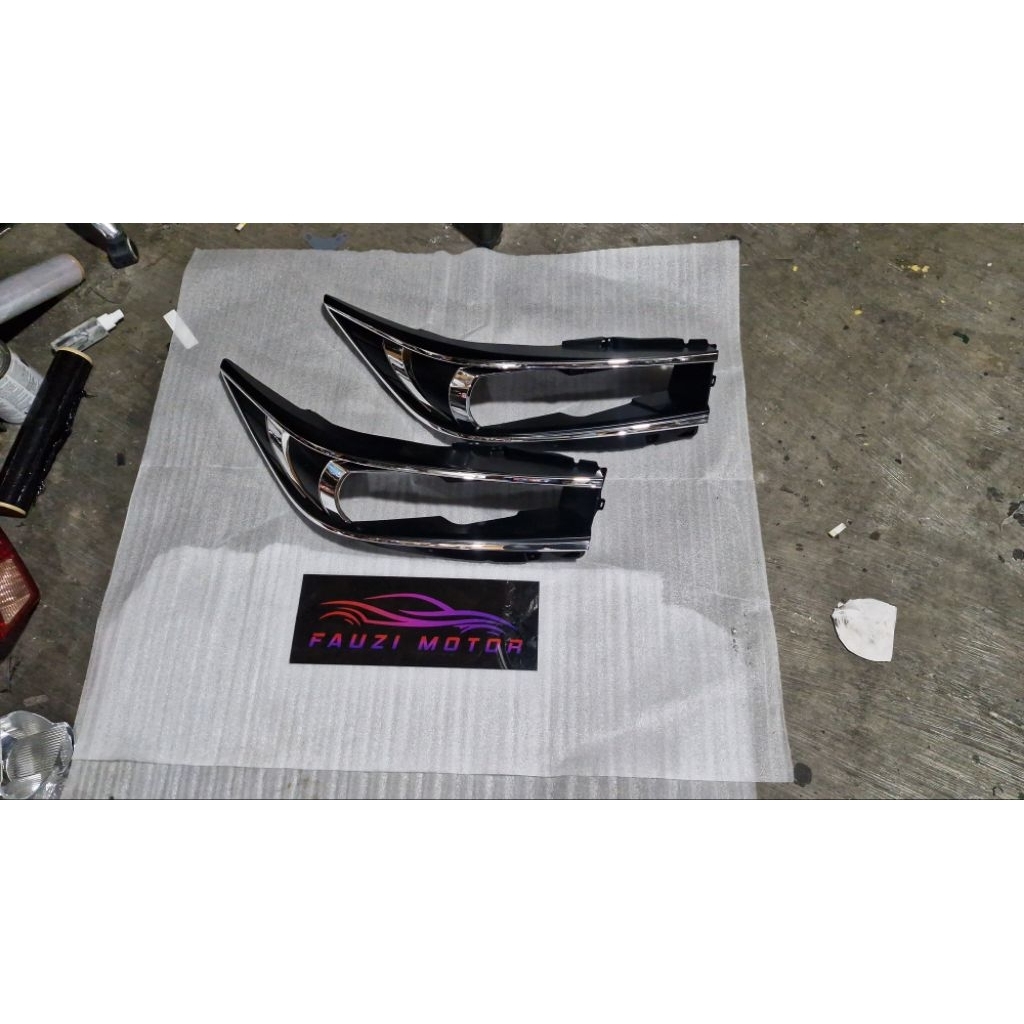 Jual frem kacamata headlamp innova reborn type G 2016 2017 2018 2019 ...