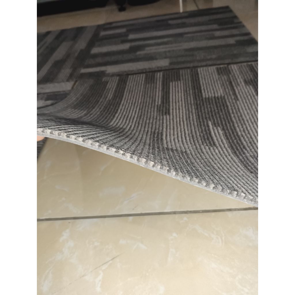 Jual Karpet Kantor / Karpet lantai Tile second | Shopee Indonesia