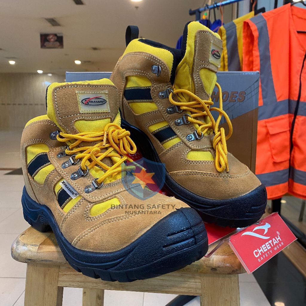 Jual Sepatu Safety Ujung Besi Extrasafe Valcano - Sepatu safety ...