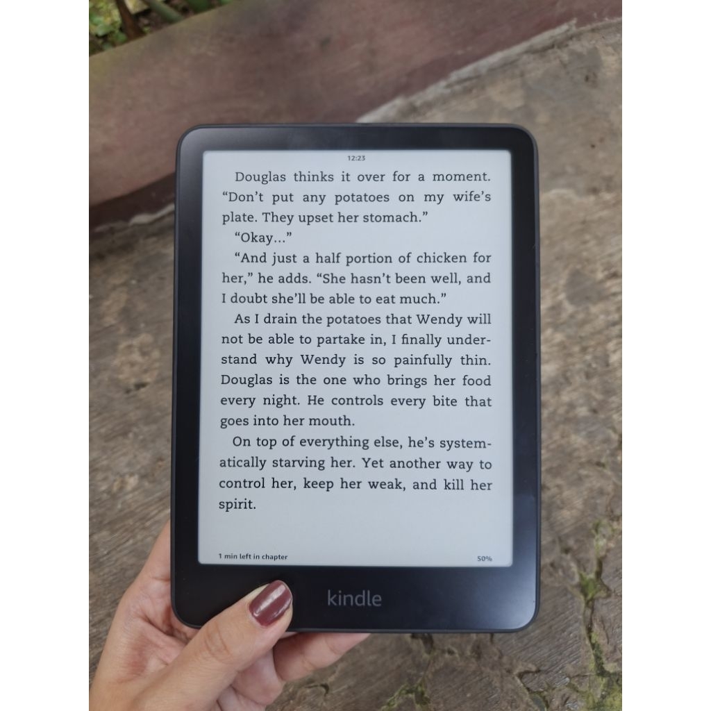 Jual PRELOVED Kindle Paperwhite 12th 12 th Gen 16GB Black Ereader ...