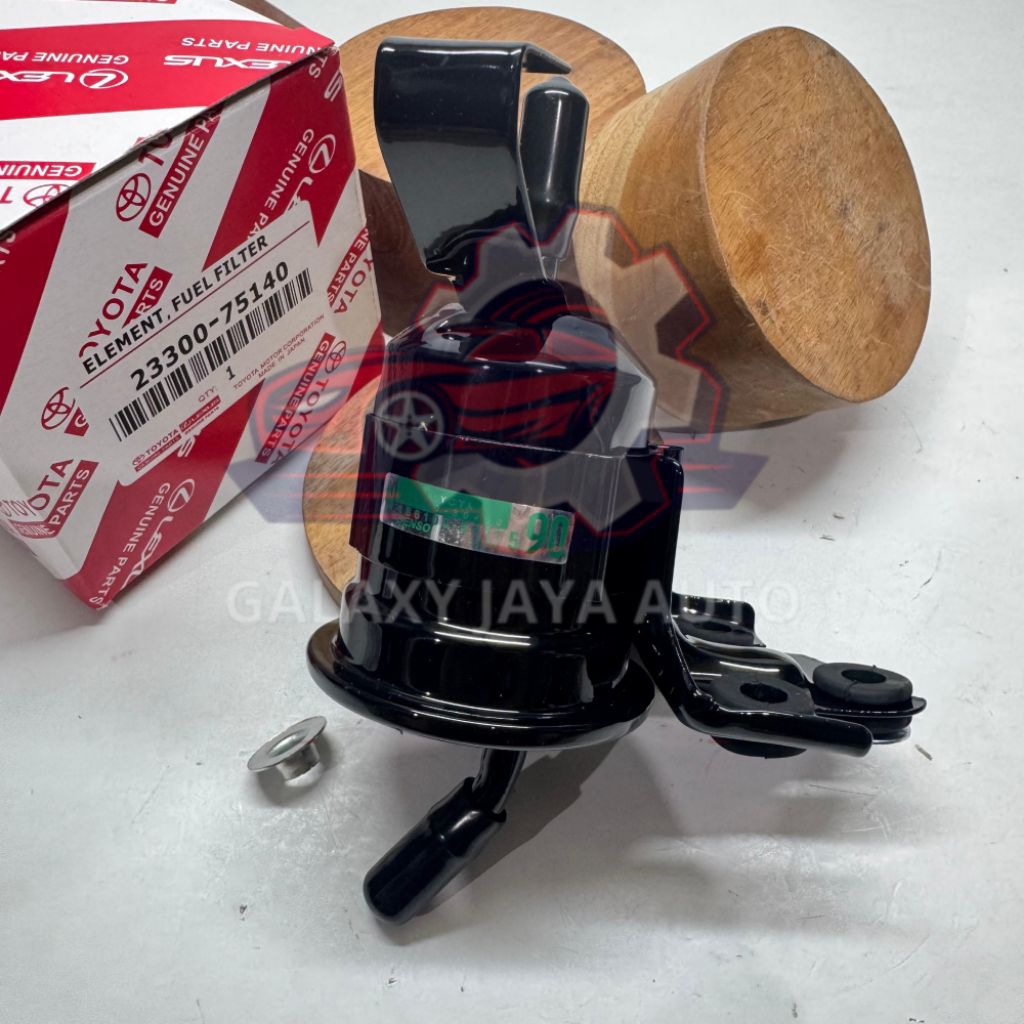 Jual FUEL FILTER SARINGAN BENSIN ELEMENT FUEL FILTER FORTUNER HILUX ...