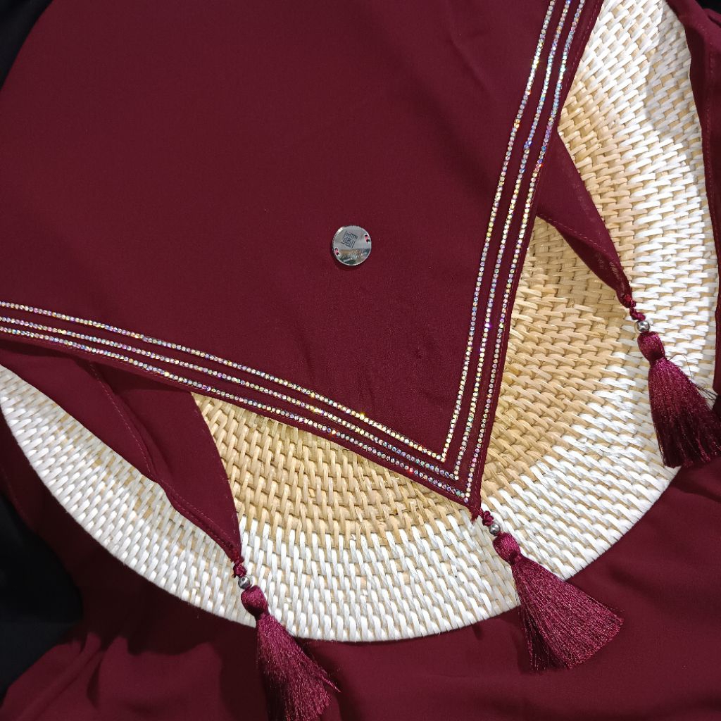 Khimar ZAINA Segiempat Zipper Hijab Tassel Hijab Syar'I Matt Cerruty Badlbydoll Armany