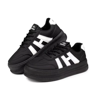 Sepatu Sneakers Wanita Hitam Korea Style Terbaru