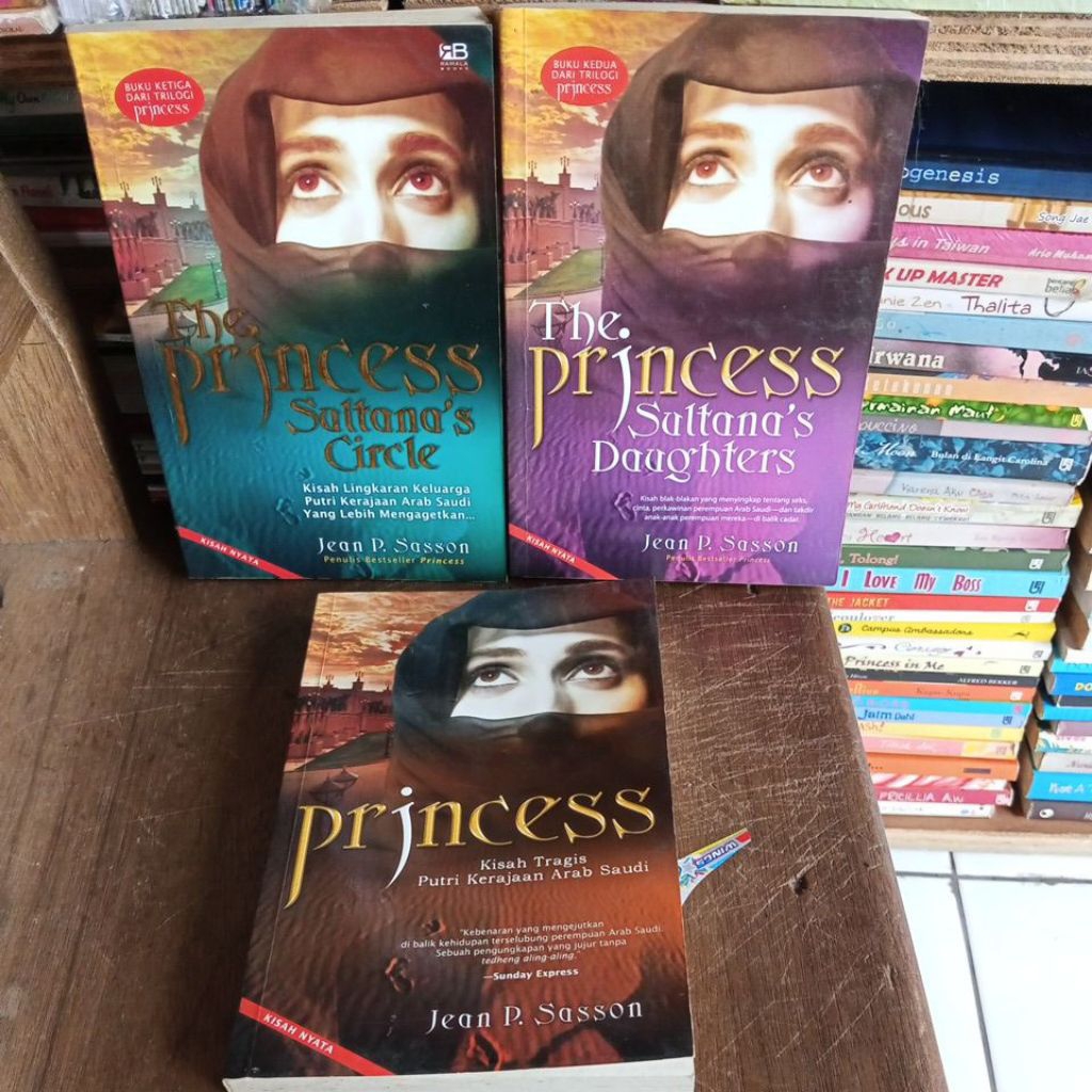 Jual SERIAL TRILOGI PRINCESS (kisah tragis putri kerajaan Arab Saudi ...