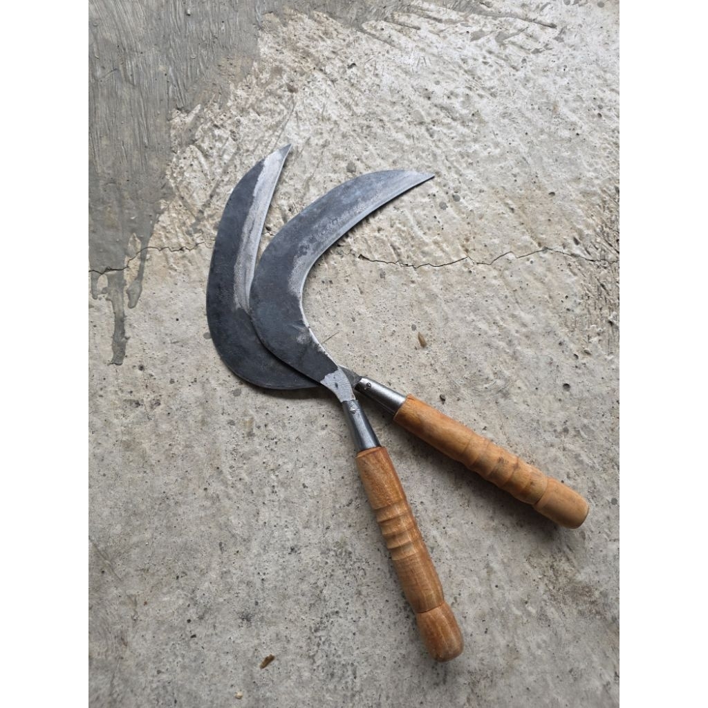 Jual Alat Pangkas Rumput Tradisional Bahan Full Baja Aslii | Shopee ...
