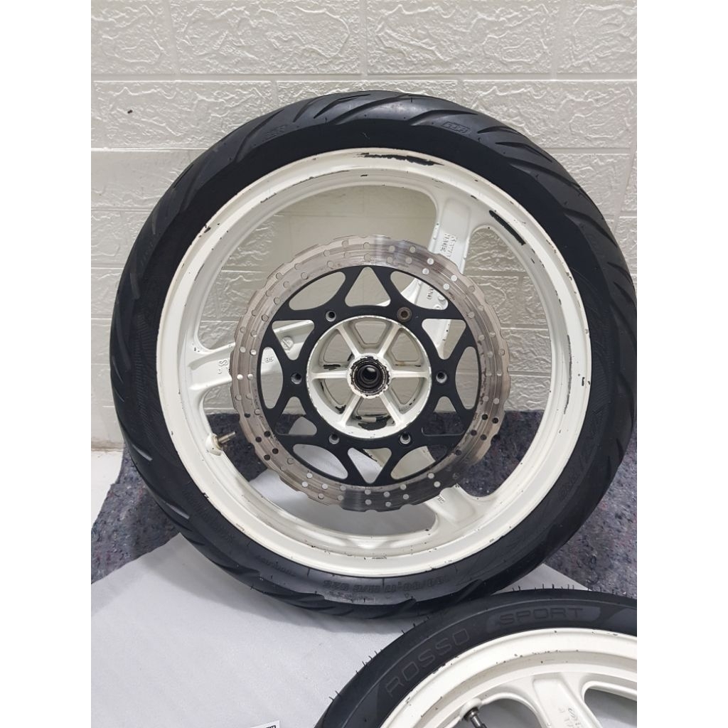 Jual Velg depan belakang ninja rr new/old original (set ban) | Shopee ...
