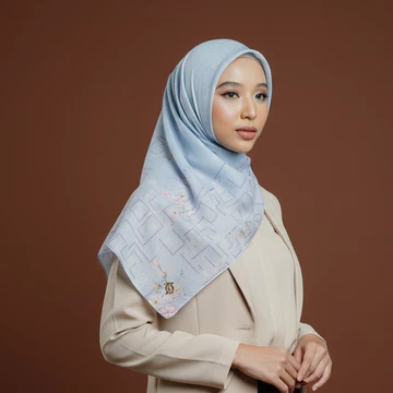 Zoya Viola Scarf Kerudung Hijab Segi Empat Motif Premium Box