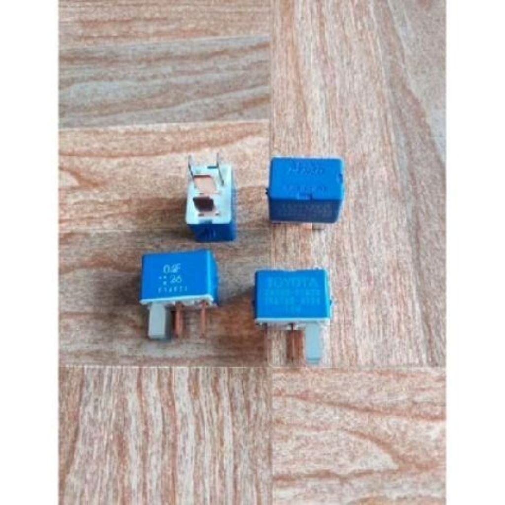 Jual relay biru kaki 4 12v denso original toyota | Shopee Indonesia