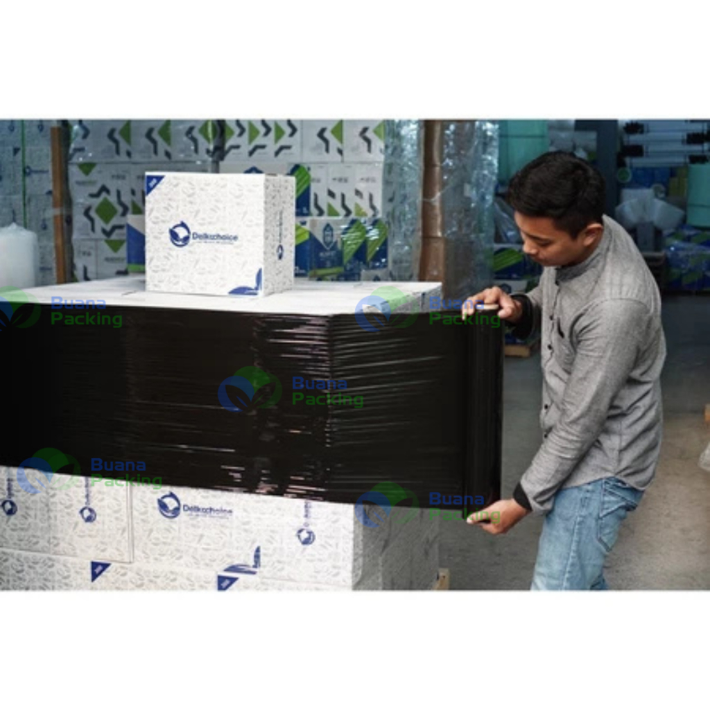 Jual PLASTIK WRAP WRAPPING - STRETCH FILM HITAM 30X200 | Shopee Indonesia