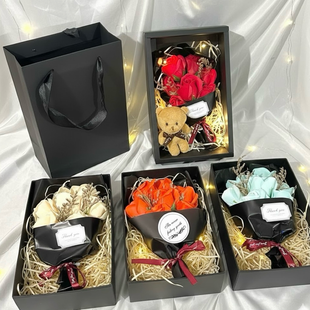 Jual Myra Buket Bunga Mawar - Gift Box Anniversary Kado Bunga Mawar ...