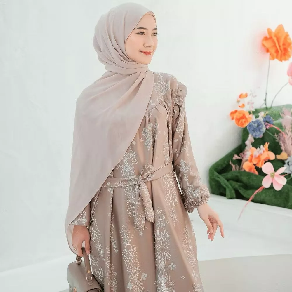 Gamis Jumbo Thalia Series Tampilan Keseluruhan