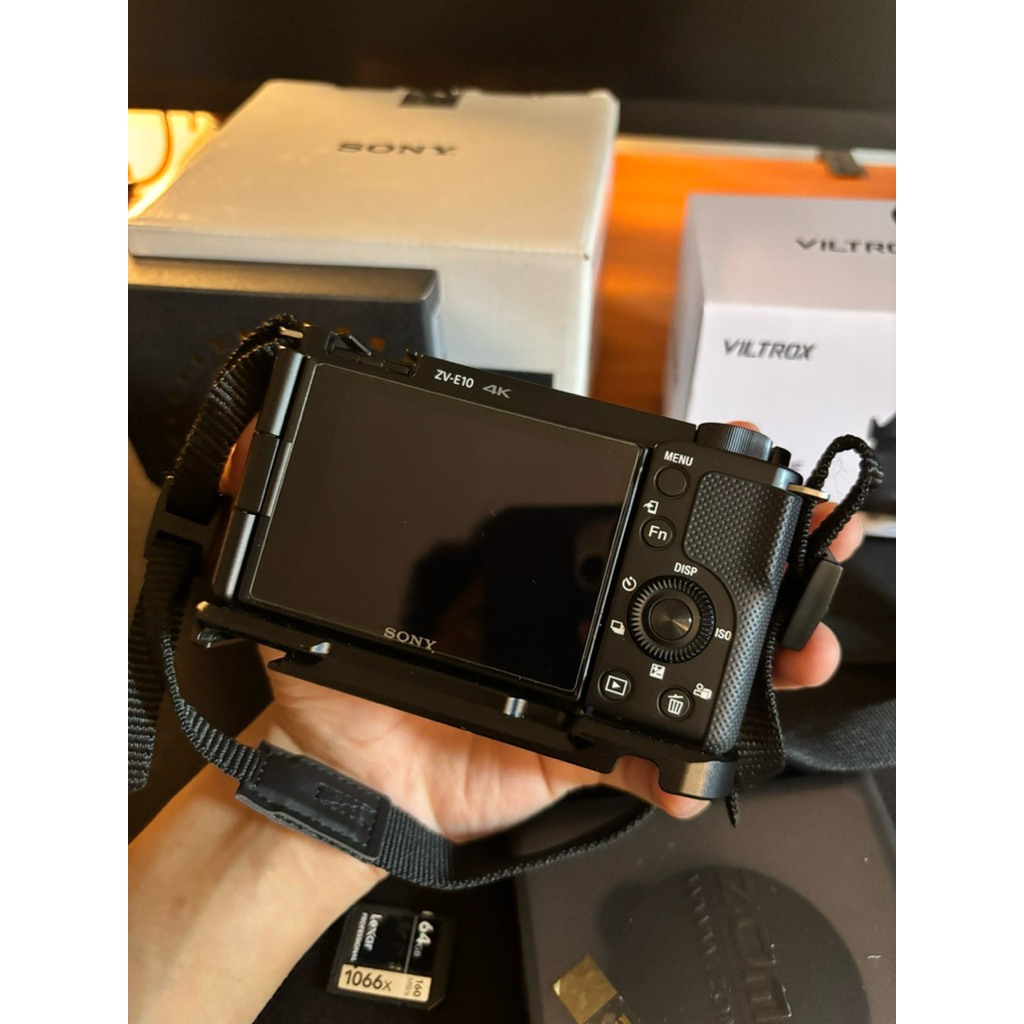 Jual Kamera Sony ZVE10 + Bonus | Shopee Indonesia