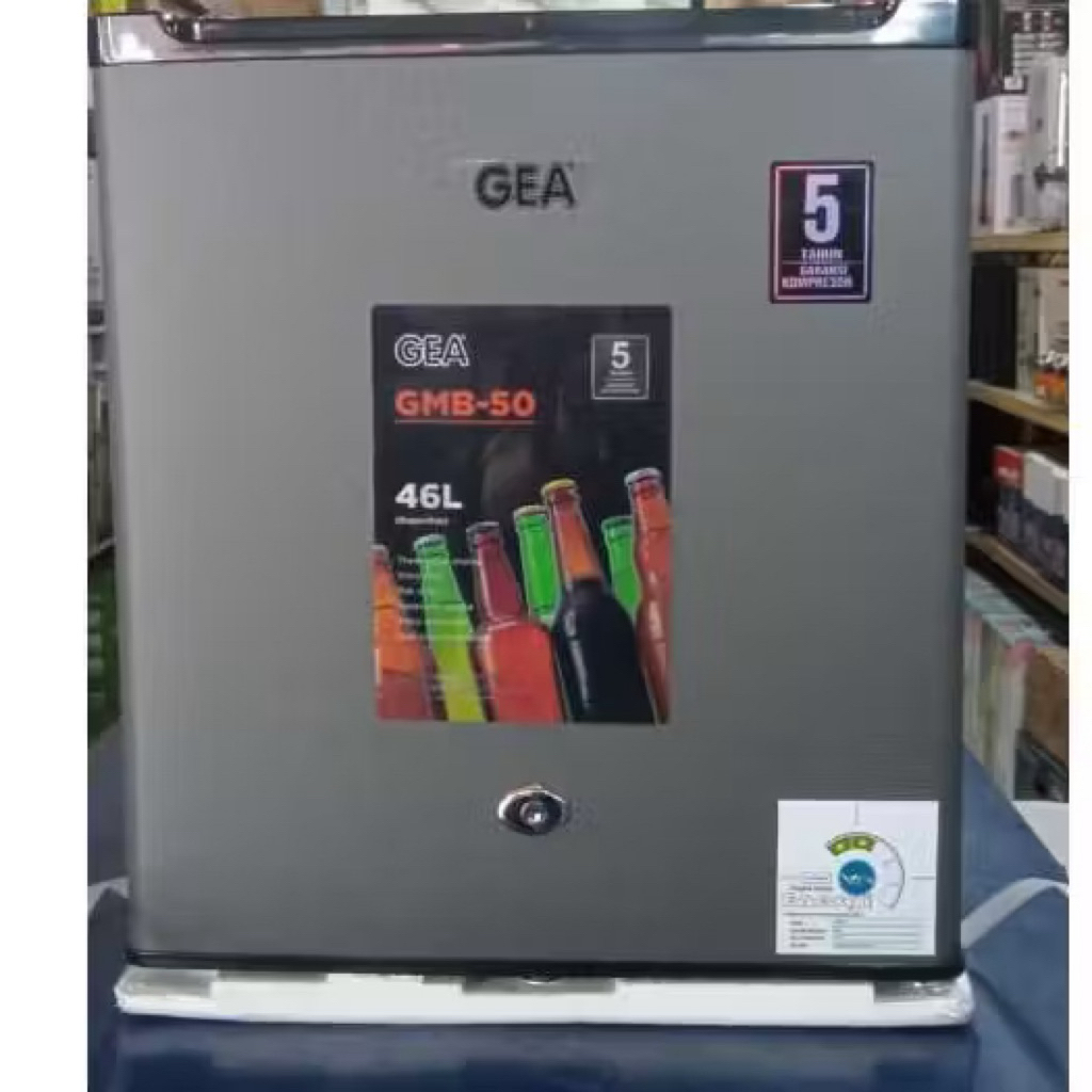 Jual Kulkas Mini GEA portable 1 pintu 46 liter ( BEKAS ) | Shopee Indonesia