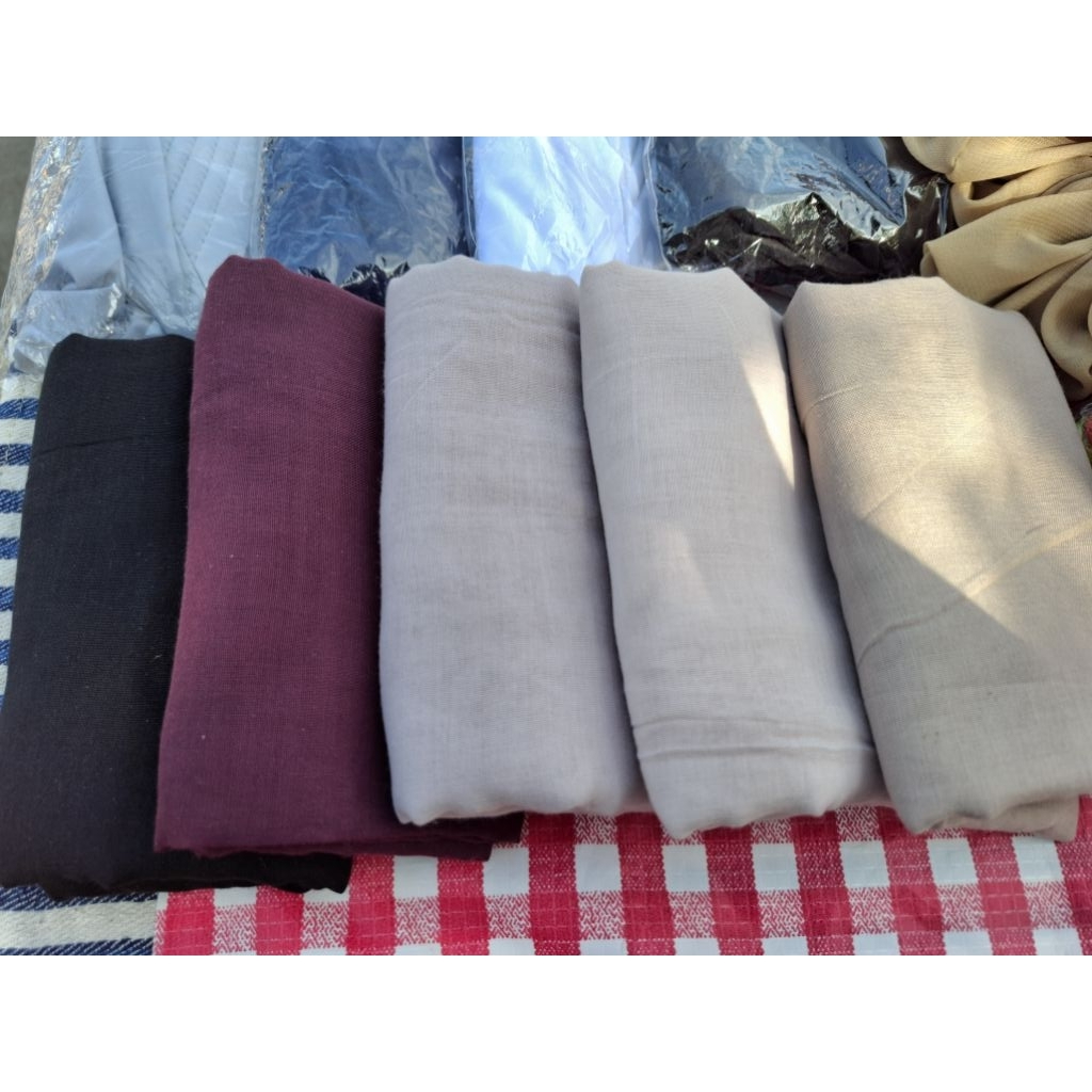 Jual Paris Jadul Varisha | Varisha Hijab Segi Empat Paris Jadul ...