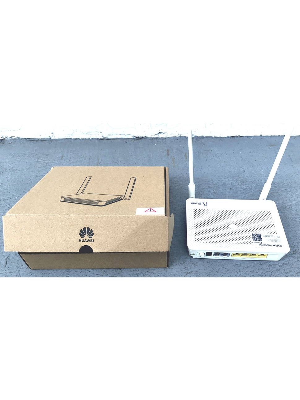Jual Modem Biznet merk Huawei kondisi mulus no minus | Shopee Indonesia
