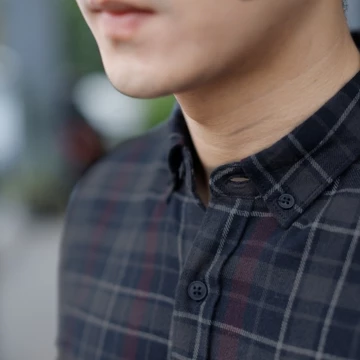 OXCON Kemeja Flanel Cotton Navy Maroon White 2024