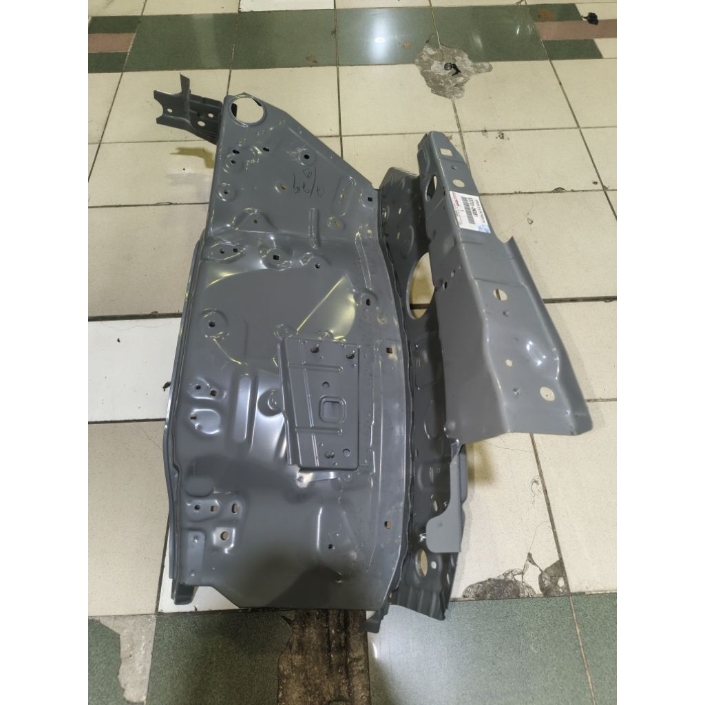 Jual Apron Afron Fender Innova Lama 2004-2015 Original Toyota 100% ...
