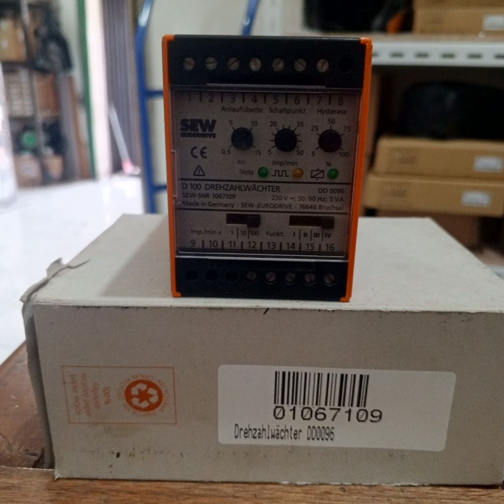 Jual SEW EURODRIVE SPEED MONITOR D100 / SPEED MONITOR DD0096 220V AC 40 ...