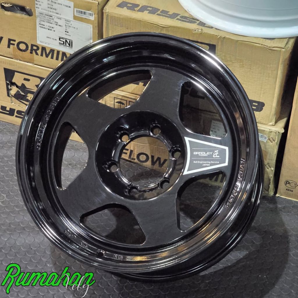 Jual velg bradley takumi BLACK GLOSSY r18 lebar 9 velg mobil r18 pajero ...
