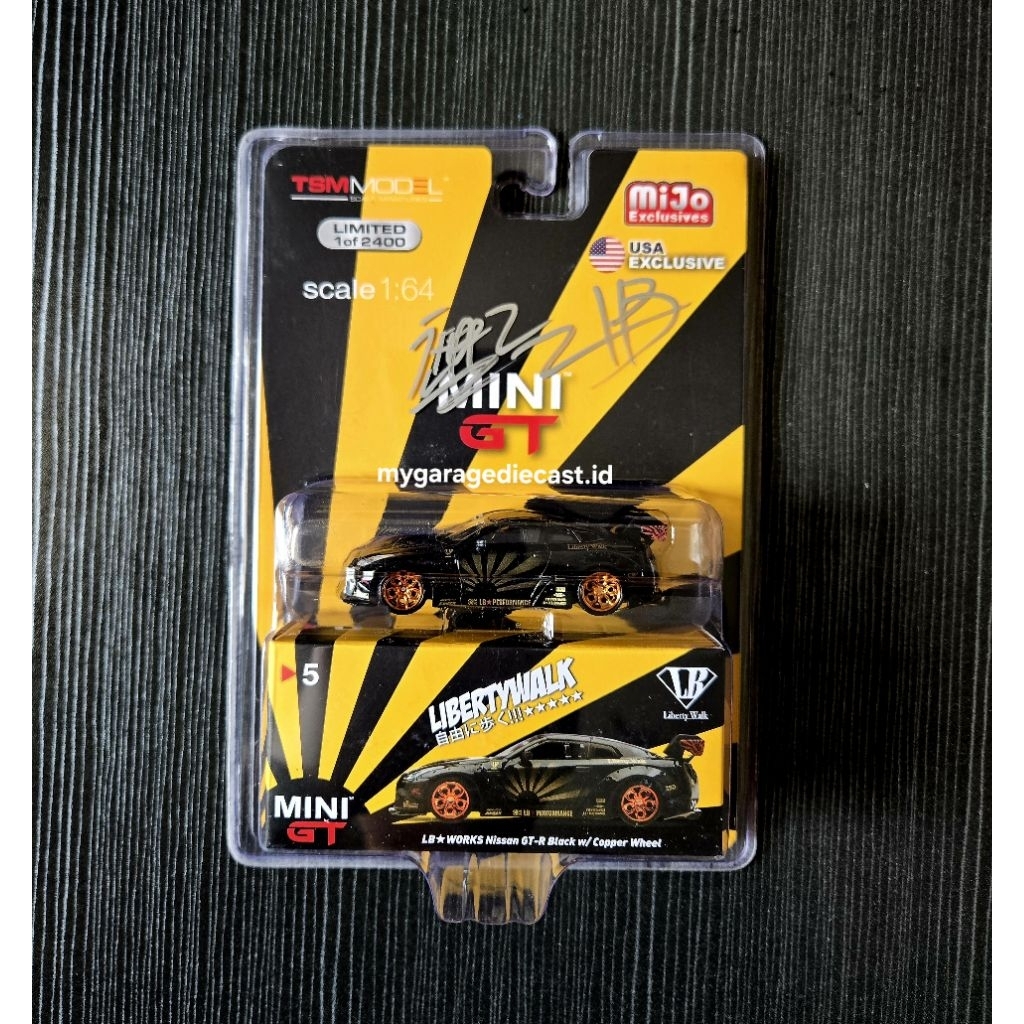 Jual Mini GT 5 Nissan GTR R35 Black w/ Copper Wheel LBWK (Signed
