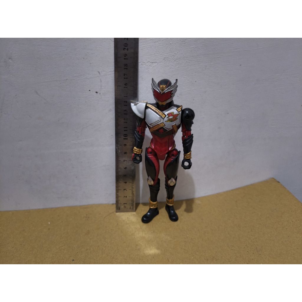 Jual Satria Bima Garuda Tokusatsu Kamen Rider Bandai Minus | Shopee ...