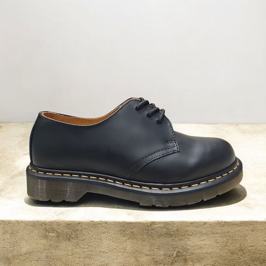 Jual Sepatu Docmar Boots Pria 1461 black smooth low 3 Hole Ultimate PK ...