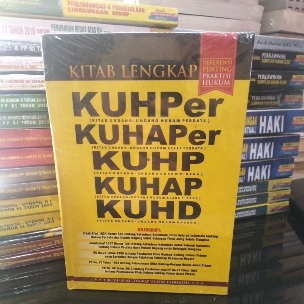 Jual KITAB LENGKAP KUHPer KUHAPer KUHP KUHAP KUHD REFERENSI PENTING ...