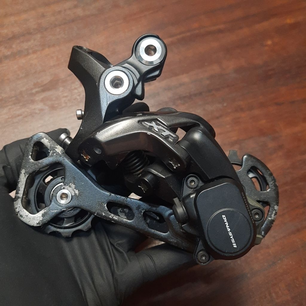 Jual Shimano Deore XT Rear Derailleur RD-M8000 GS 11 Speed Medium Cage ...