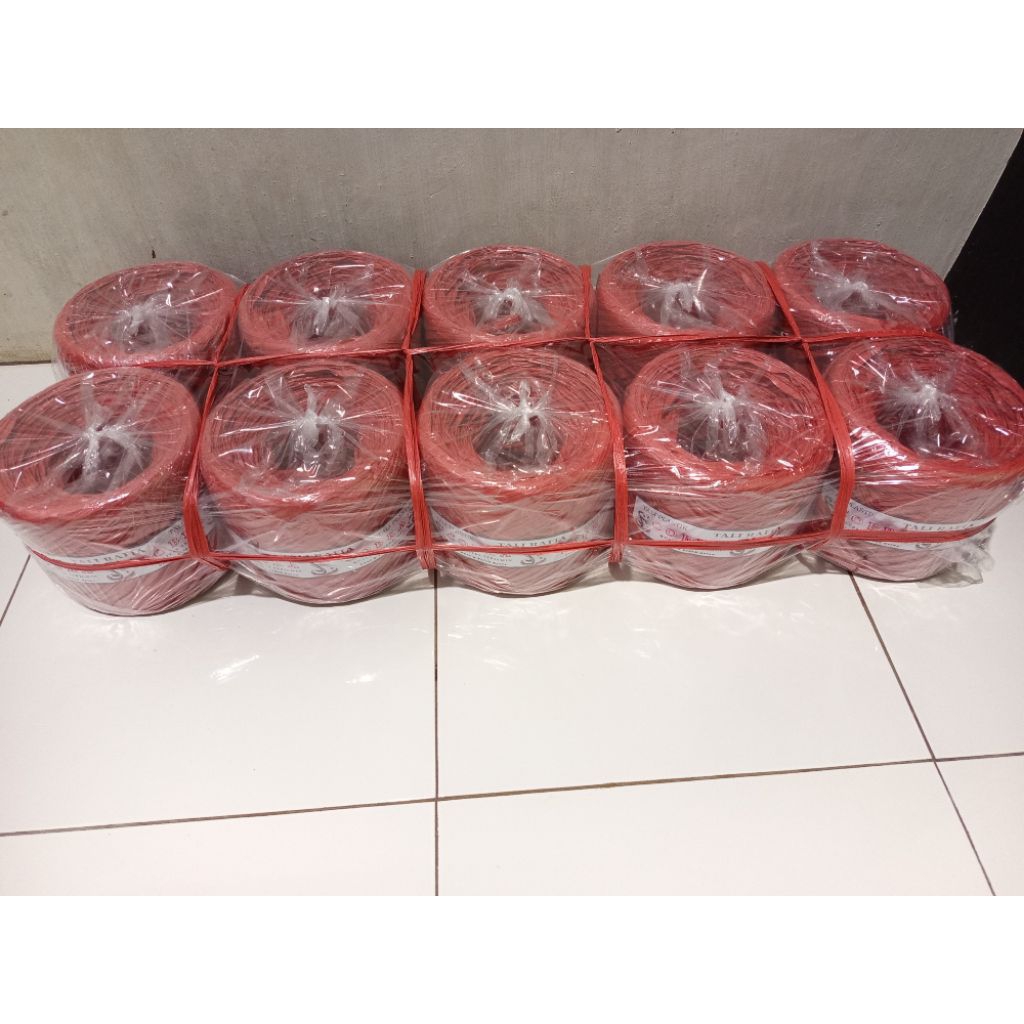 Jual Tali Rafia Ball Warna Merah isi 10 gulung | Shopee Indonesia