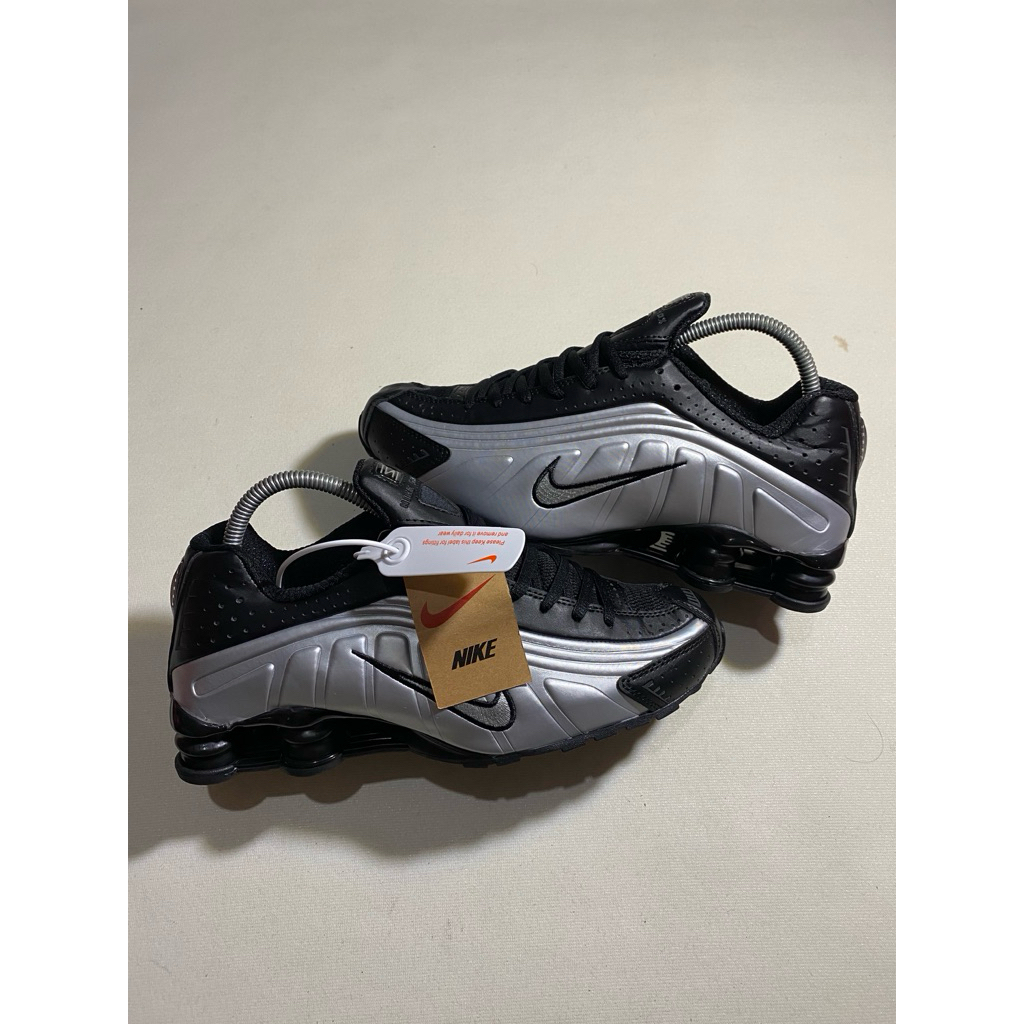 Jual NIKE SHOX R4 SILVER BLACK | Shopee Indonesia