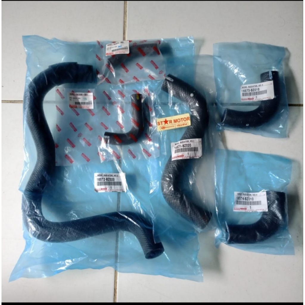 Jual Selang radiator avanza 1300 manual,selang radiator xenia 1,3 ...