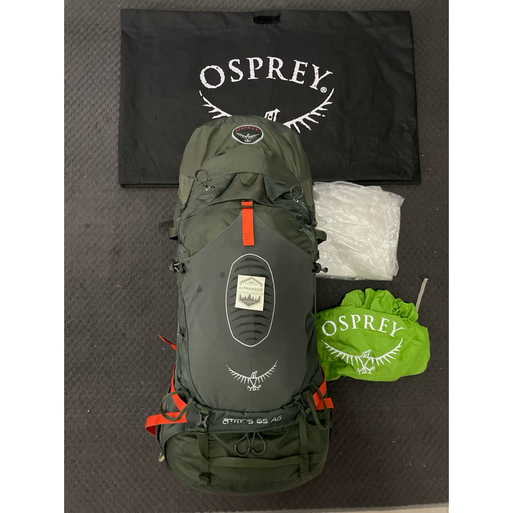 patagonia hole duffel 40l Black Black the laminate outer is Early Bird Color:Garnet Dark Heather/Garnet Borealis Classic Backpack North