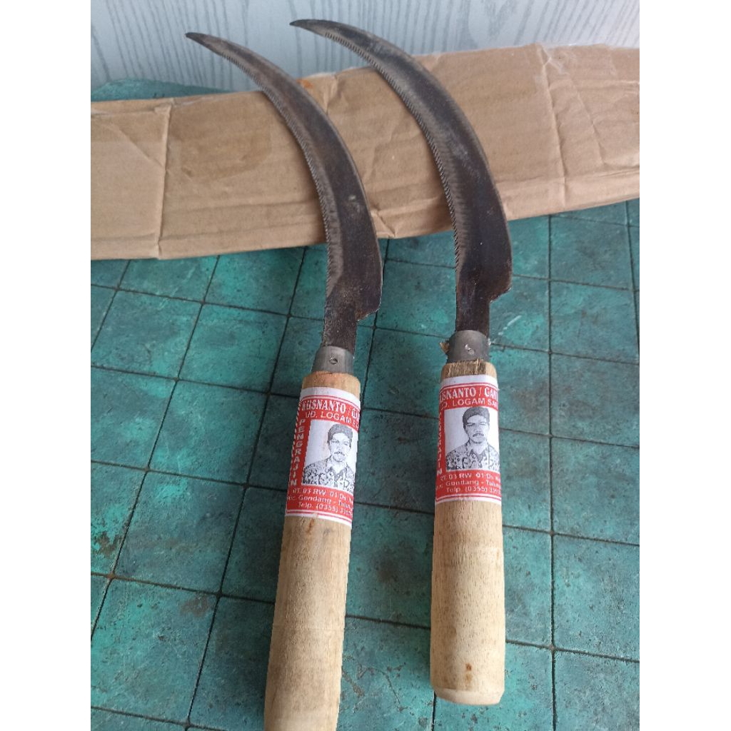 Jual Sabit / Arit untuk panen padi atau rumput sapi. Mungil superntajam ...