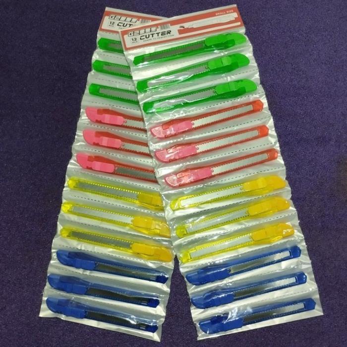 Jual Cutter Renteng Besar Warna warni/curter Besar/ Kater MURAH Bening ...