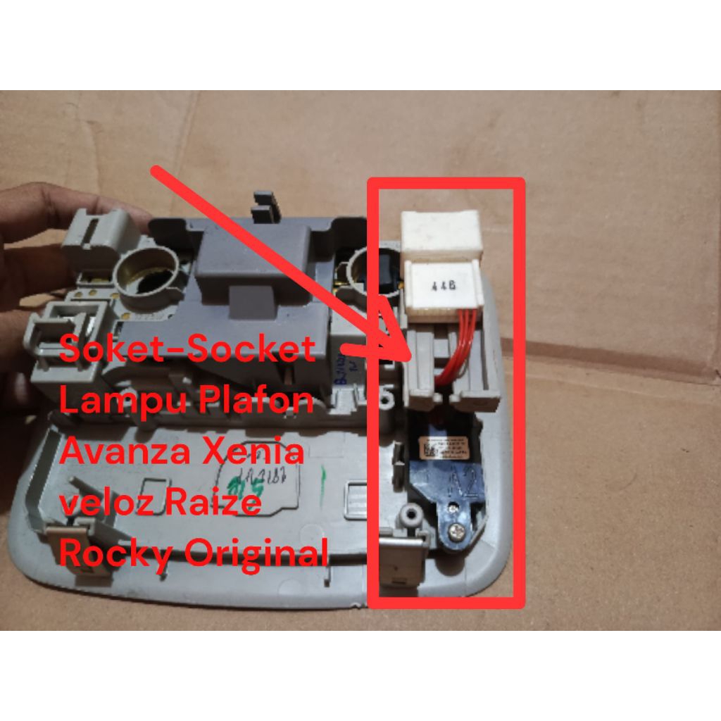 Jual Soket-Socket Lampu Plafon Avanza Xenia veloz Original | Shopee ...
